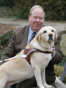 dorado cachorro labrador salvou cego 11 de setembro world trade center